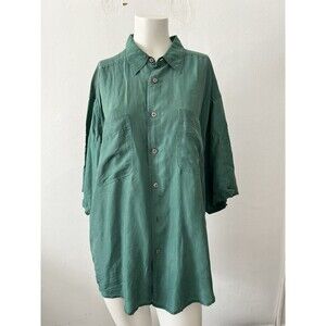 Studio Men’s Med 100% Silk Green Short Sleeve Button Down Oversized Shirt